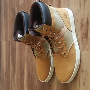 Timberland Men’s Size 12 Tan Leather & Mesh Boots A2HE2 Lightweight Casual Hiker